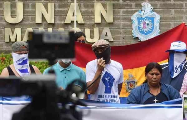 Oposición nicaragüense anuncia ofensiva para presionar salida de Ortega