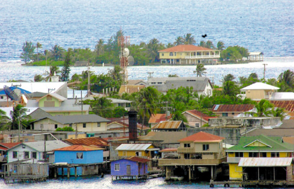 La isla Guanaja aún no se recupera