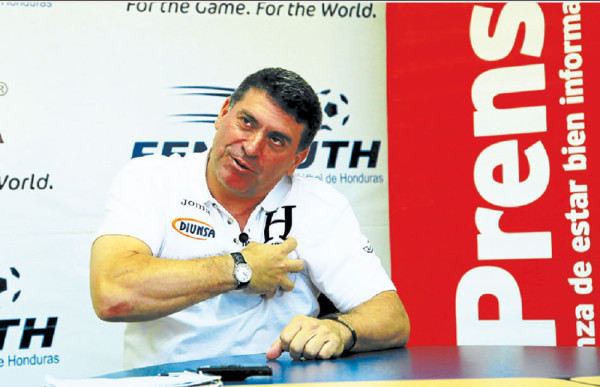 'No nos quitarán el boleto México ni Panamá”: Luis Suárez