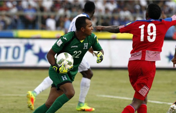 Donis Escober: 'El árbitro fue pésimo, no nos pitó dos claros penales'