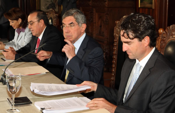 Ultimátum de Zelaya es un 'acto de desesperación'