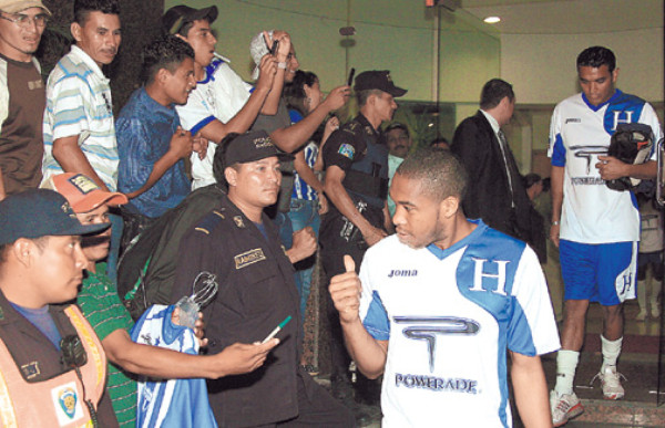 'Estamos con ustedes”