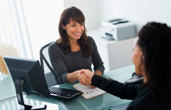 Más de 50 vacantes disponibles para sampedranos