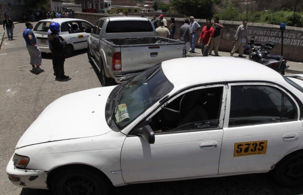 Honduras: Diputado del Partido Libre, Luis Galdámez, mata a un taxista