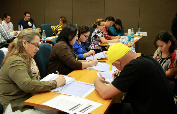 En Honduras buscan prevenir enfermedades en el trabajo