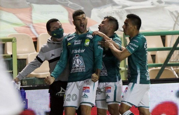 El León le gana a los Pumas con un gol de Emmanuel Gigliotti.