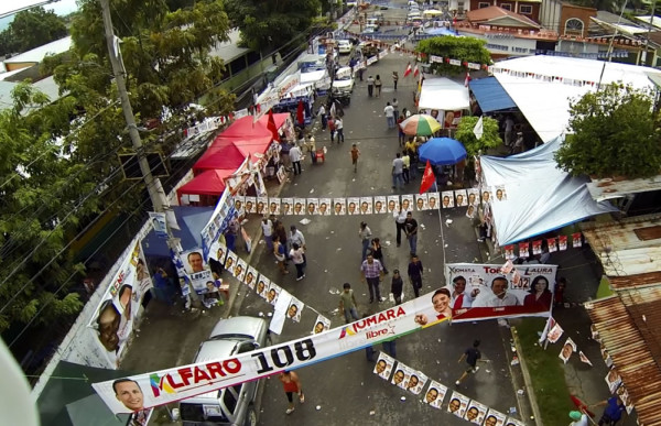 Sampedranos madrugaron a ejercer su derecho en pro de la democracia