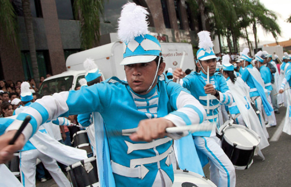 San Pedro Sula vibró con la celebración cívica