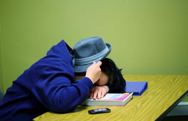 Más estudiantes universitarios fuman marihuana que cigarrillos