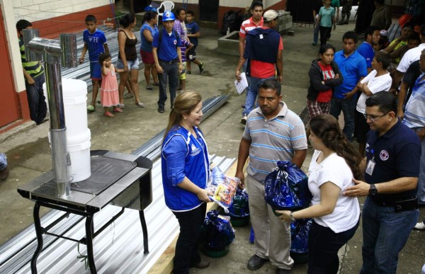 Un granito de esperanza llega a las 36 familias de La Primavera