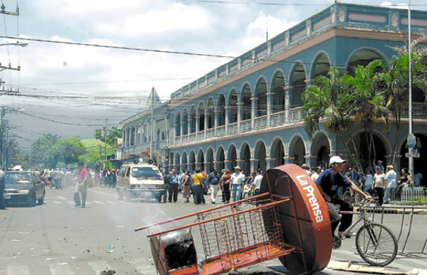 Provocaron caos y protestas en La Ceiba