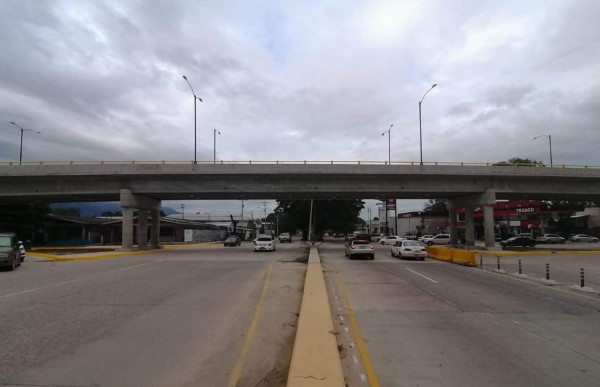 Habilitan tránsito sobre el paso a desnivel de la segunda calle de San Pedro Sula