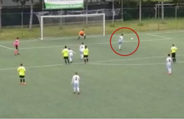 Video: Falla penal a propósito y le envía mensaje a Cristiano Ronaldo