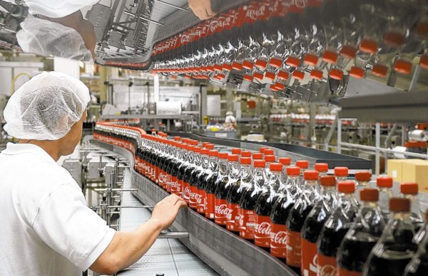 Coca-Cola prueba la receta de la austeridad