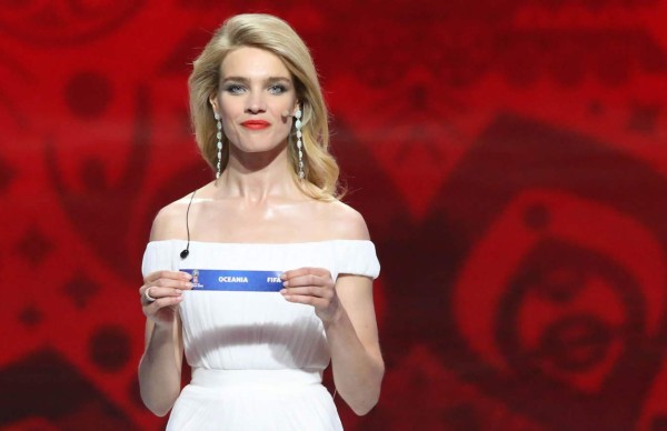 La presentadora que deslumbró en el sorteo del Mundial