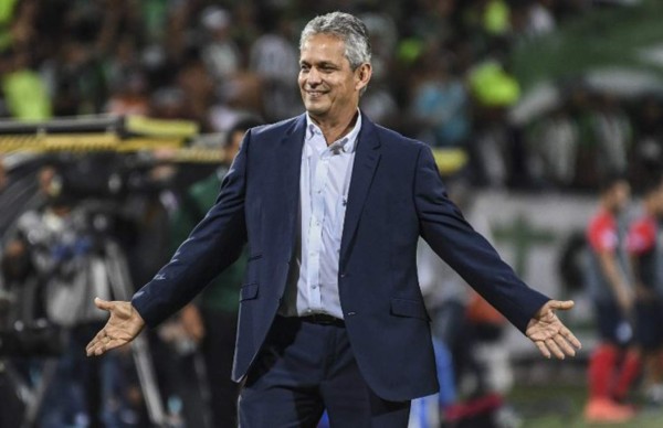 Hinchada del Flamengo quiere al colombiano Rueda como entrenador