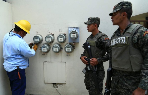 Ya se registran más de 24,000 cortes de energía en la zona norte