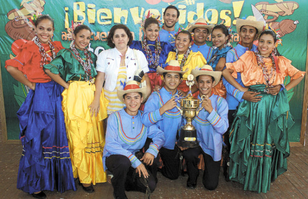 Máxima cita del folclor catracho en Comayagua