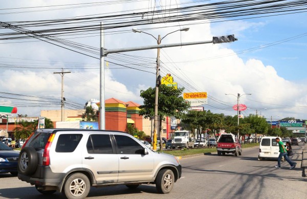 Arrancan pruebas con semáforos inteligentes en San Pedro Sula