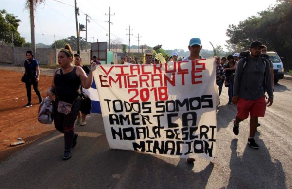 Migrantes hondureños desafían a Trump y avanzan hacia EEUU