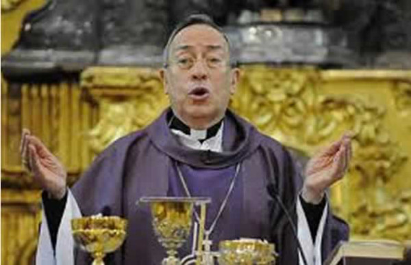 Compartir con los más pobres en Navidad, es el mensaje del cardenal hondureño