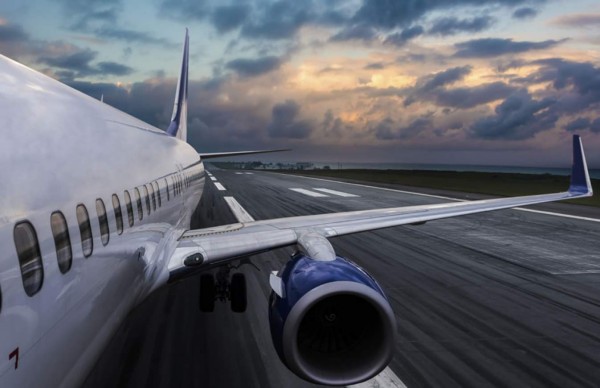 Aterriza en Australia el avión más grande del mundo