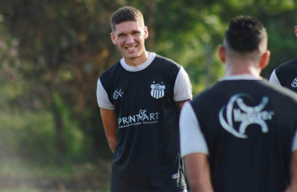 Mathías Techera tras su fichaje por Marathón: 'Estoy listo para este nuevo reto'