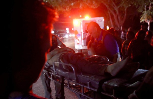 Guardia resulta herido al ser arrollado por carro