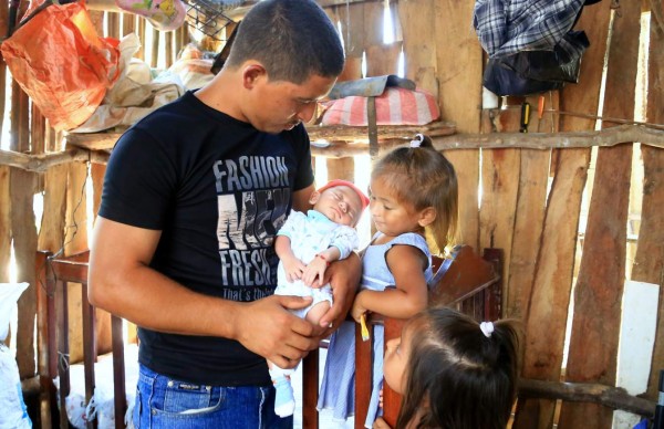 'Me siento feliz de tener a mi hijo de nuevo”: padre de bebé robado