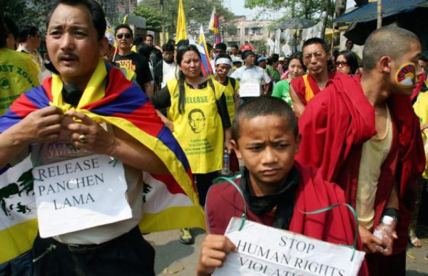 El Dalai Lama denuncia la represión china en Tibet