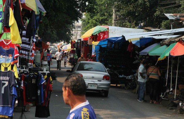 Dirigentes: Son 8,000 vendedores los que hay en el centro sampedrano