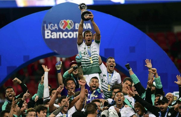 Santos rompe su maleficio en Toluca y es campeón del fútbol mexicano