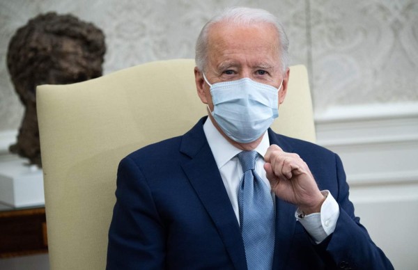 Biden agilizará naturalización de nueve millones de inmigrantes