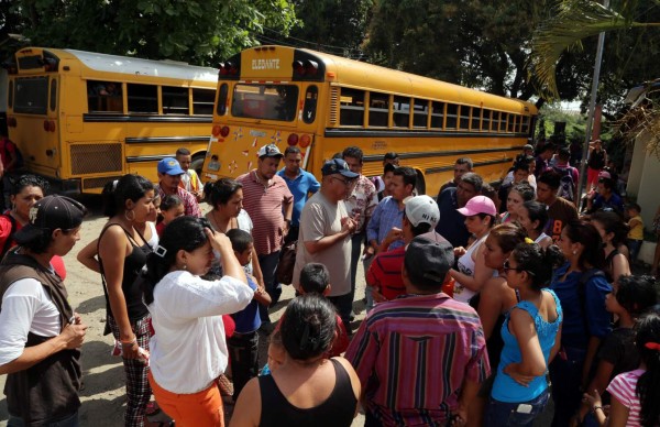 Sancionan a conductores por realizar excursiones sin permiso