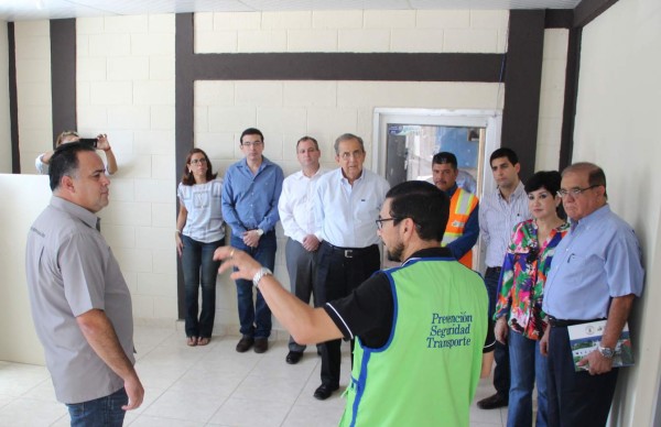 Empresarios motivan a la alcaldía a seguir haciendo proyectos en barrios y colonias