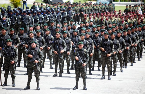 FF AA celebran natalicio de Francisco Morazán