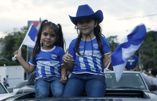 Vídeo: Hondureños celebran en las calles el triunfo ante Costa Rica