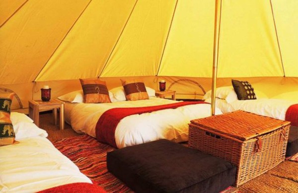 Festival sexual termina con un hombre muerto y una mujer inconsciente  