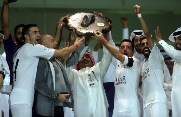 Xavi Hernández gana su primera liga en Catar y agranda su palmarés