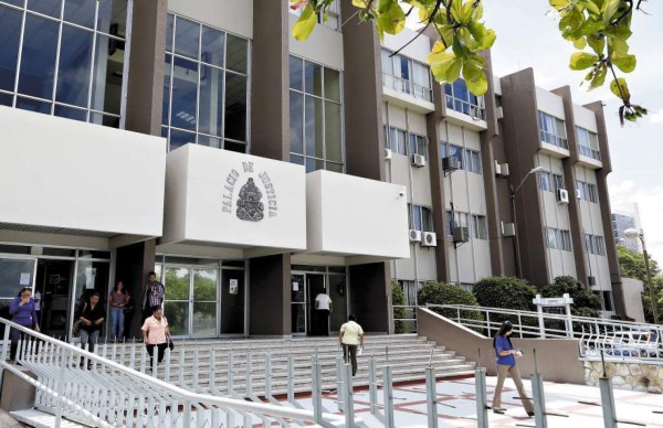 Continúa juicio contra líderes y socios de la MS-13