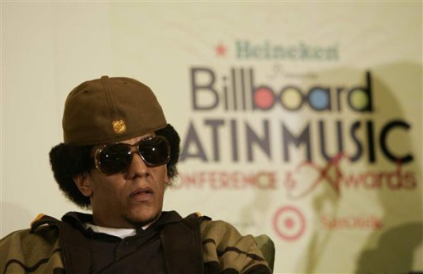 Tego Calderón no sueña con 'crossover'