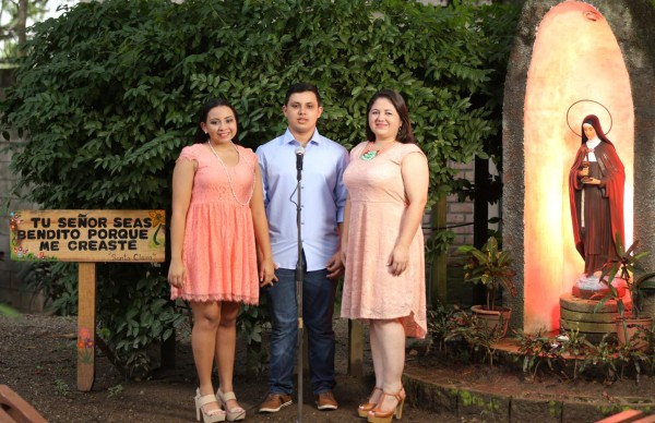 Ministerio católico Shekina lanzará su disco