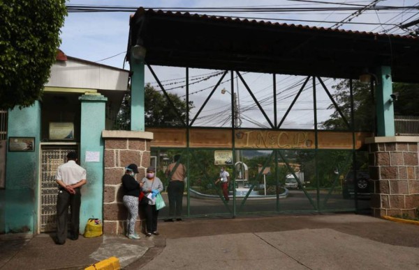 Unos 15 sospechosos de COVID-19 han muerto en las últimas horas en el Hospital del Tórax