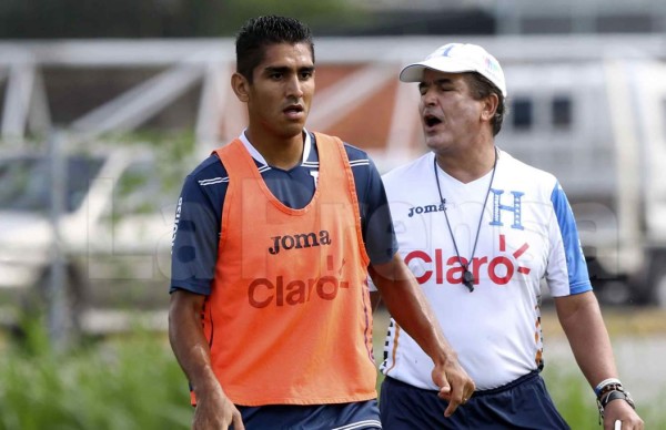 Jorge Claros: 'Tenemos que ganar, no hay margen de error”