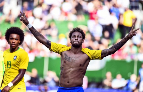 Brasil golea a Austria en último amistoso previo al Mundial y con un genial Neymar