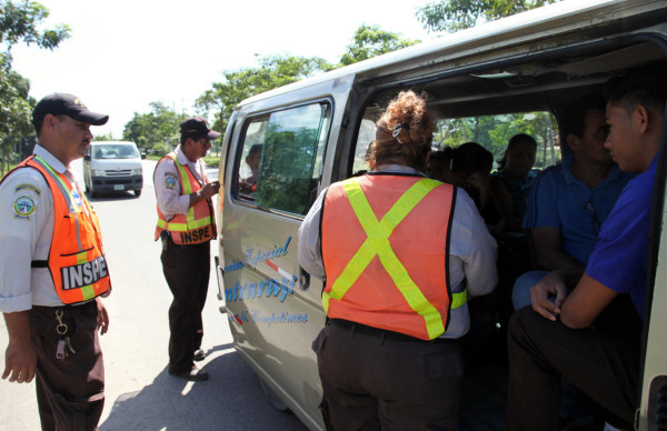 Decomisan unidades en San Pedro sula por cobros ilegales