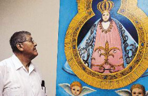 'Gracias a la Virgen nació mi nieto'