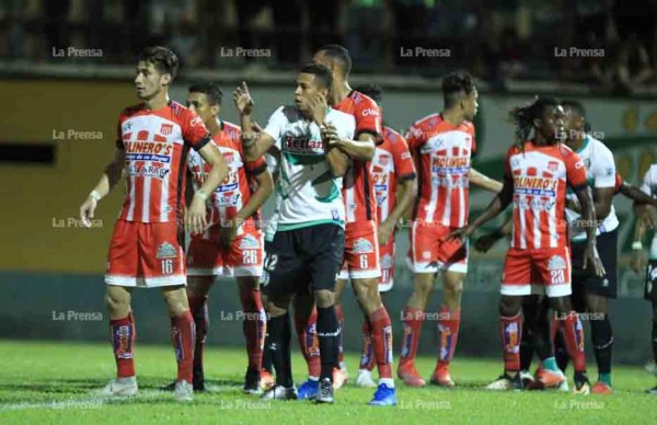 ¡Al rojo vivo! Así esta el descenso en Honduras a falta de cuatro jornadas