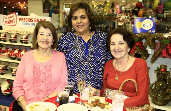 La Navidad ya inunda la vida sampedrana