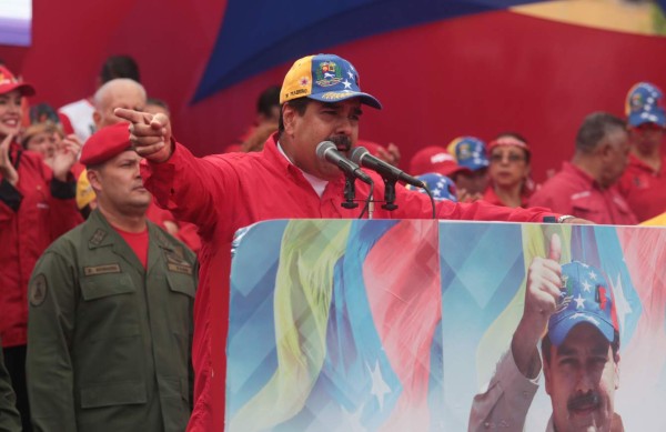 Maduro afirma que muertos en las protestas es por culpa de 'terroristas de la derecha'